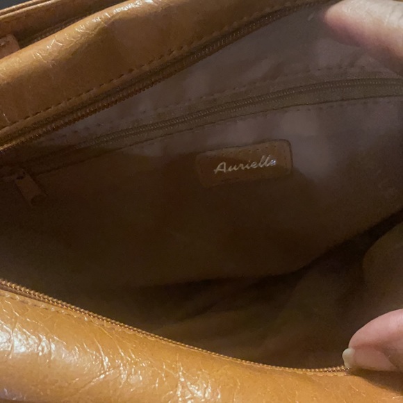 Aurielle Shoulder Bag - Picture 7 of 7